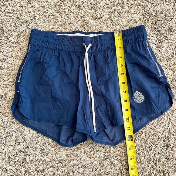 STIO Women's Second Light
Shorts - Size Small - Picture 2 of 7